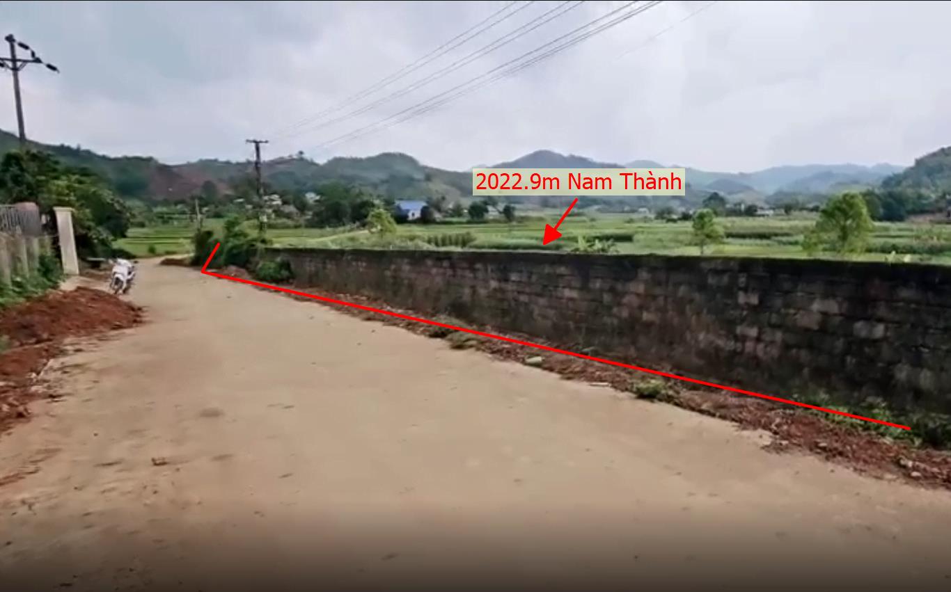 Hình ảnh Bán Lô Đất 2022.9m Tại Nam Phong Cao Phong Bám Đường Bê Tông Ô Tô Vào Tận Đất Dân Cư Đông Đúc Thân Thiện Giá Đầu Tư